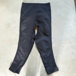 Compression leggings